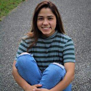 Meet your Posher, Lupita